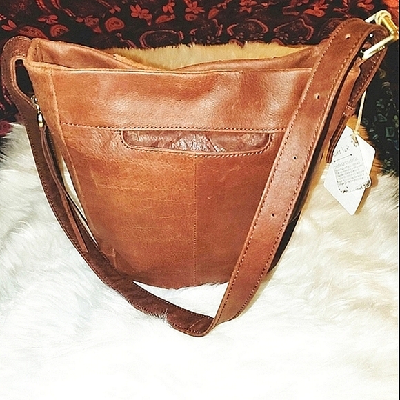 NWT HOBO 'Kharma' Chestnut Mixed Leathers Shoulder Bag - Picture 6 of 8